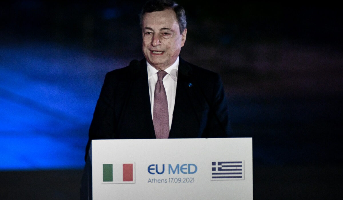 Παρέμβαση Ντράγκι – Σάντσεθ για τις αυξήσεις στο ρεύμα