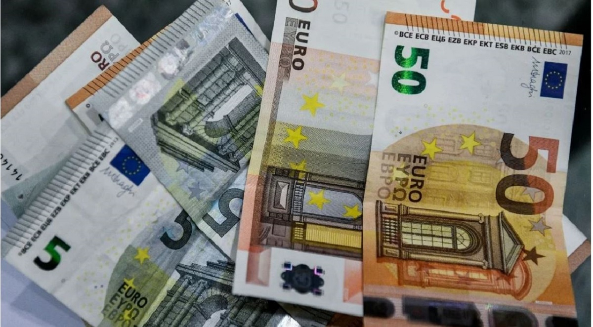 Δώρο Πάσχα 2023: Πότε θα καταβληθεί – Πώς να το υπολογίσετε