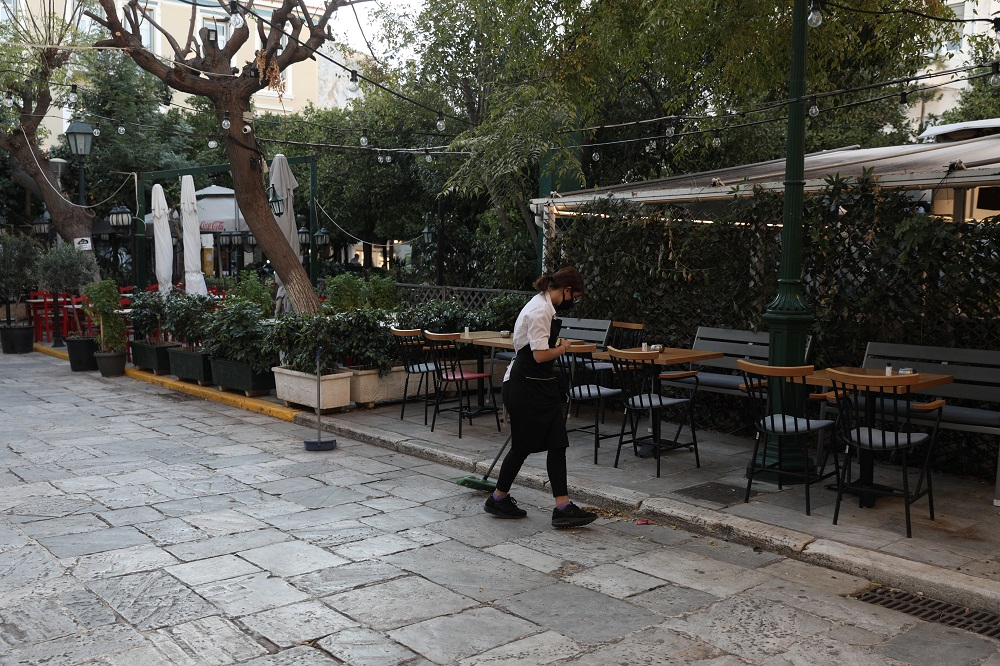 Εργαζόμενοι στον επισιτισμό – τουρισμό: «Πεινάμε πόσο πιο απλά να το πούμε;»