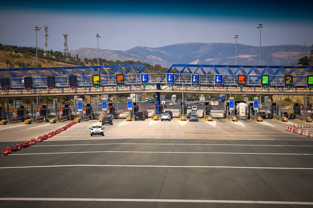 Μειώνεται για 15 μήνες η τιμή στα διόδια Πελασγίας – Δείτε πίνακα