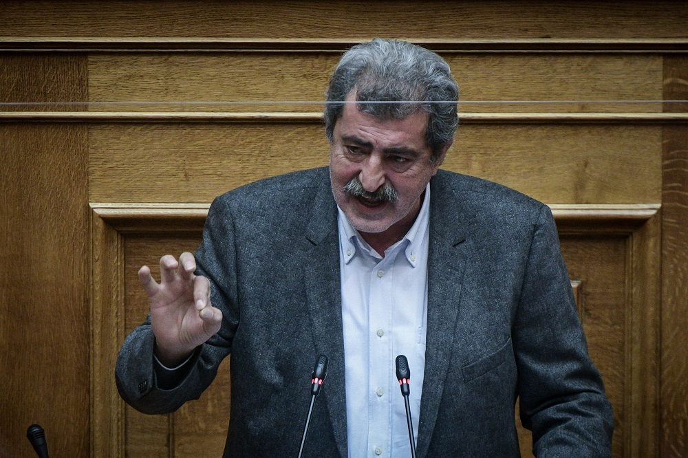 Η μαντινάδα Πολάκη, το ναζιστικό σύνθημα βουλευτή της ΝΔ και οι εξηγήσεις