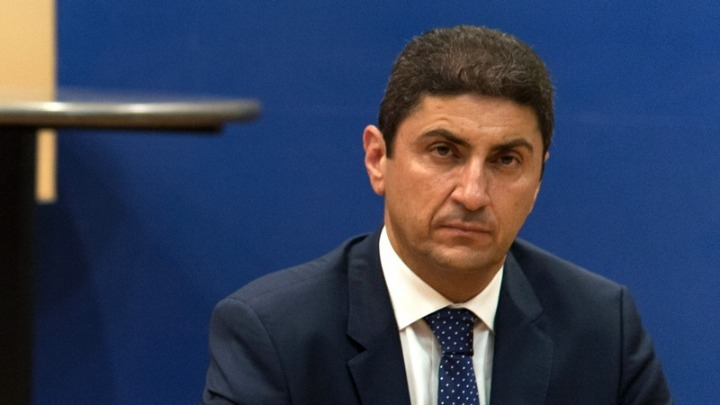 Έρχεται μείωση ΦΠΑ σε συμβόλαια αθλητών και εισιτήρια
