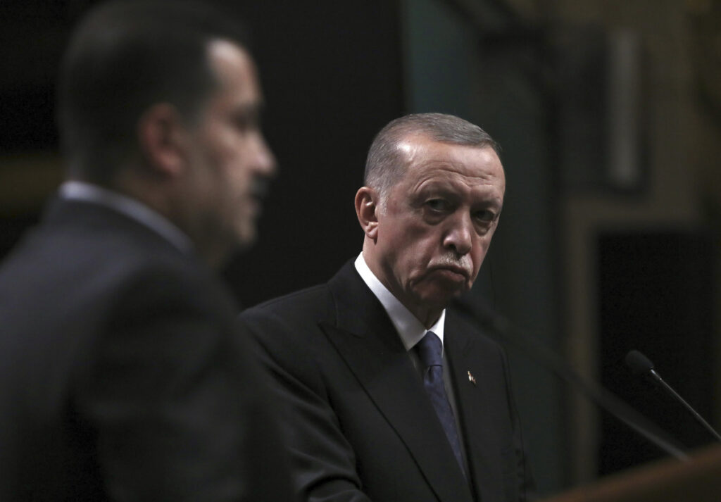 Εκλογές Τουρκία: 11 δημοσκοπήσεις προαναγγέλλουν το πολιτικό τέλος του Ερντογάν