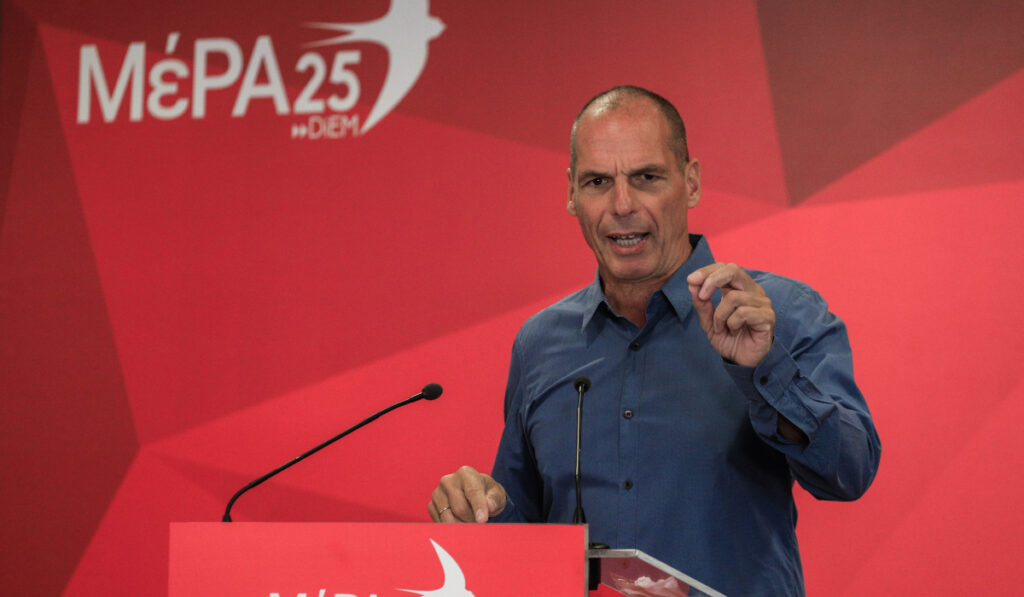 Σύλληψη ενός ατόμου για την επίθεση στον Γιάνη Βαρουφάκη – Ταυτοποιήθηκαν τρία άτομα