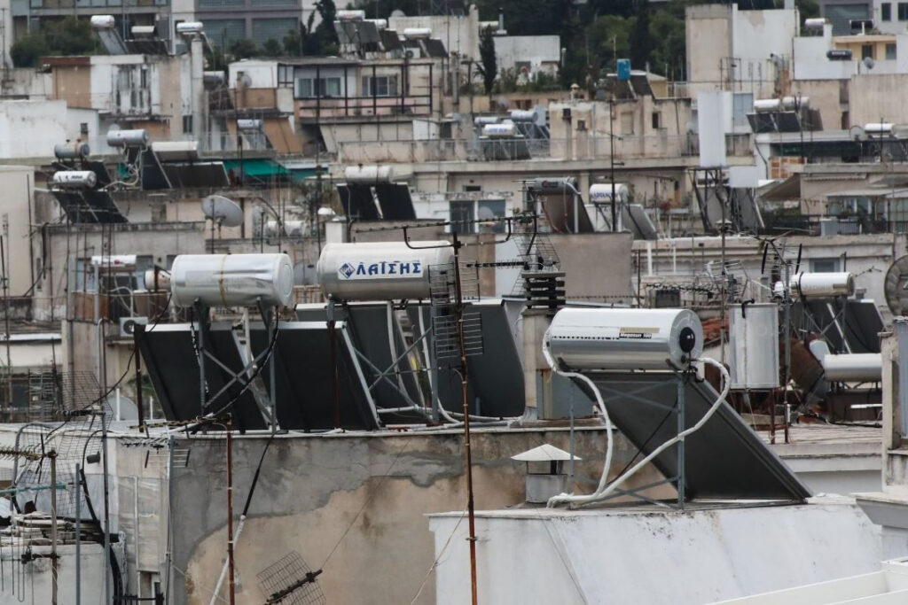 Ηλιακός θερμοσίφωνας: Εδώ η αίτηση στο gov.gr για επιδότηση – Ξεκινά το πρόγραμμα