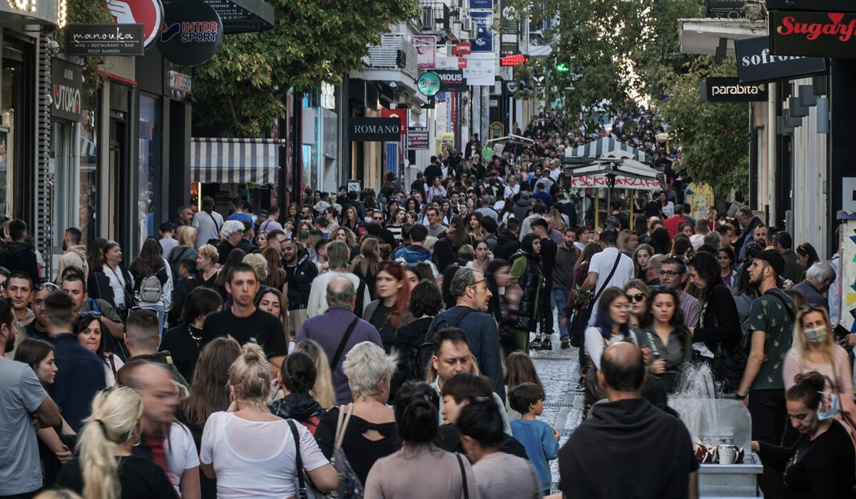 Τα Kyriakonomics και η ψήφος με τα… πόδια