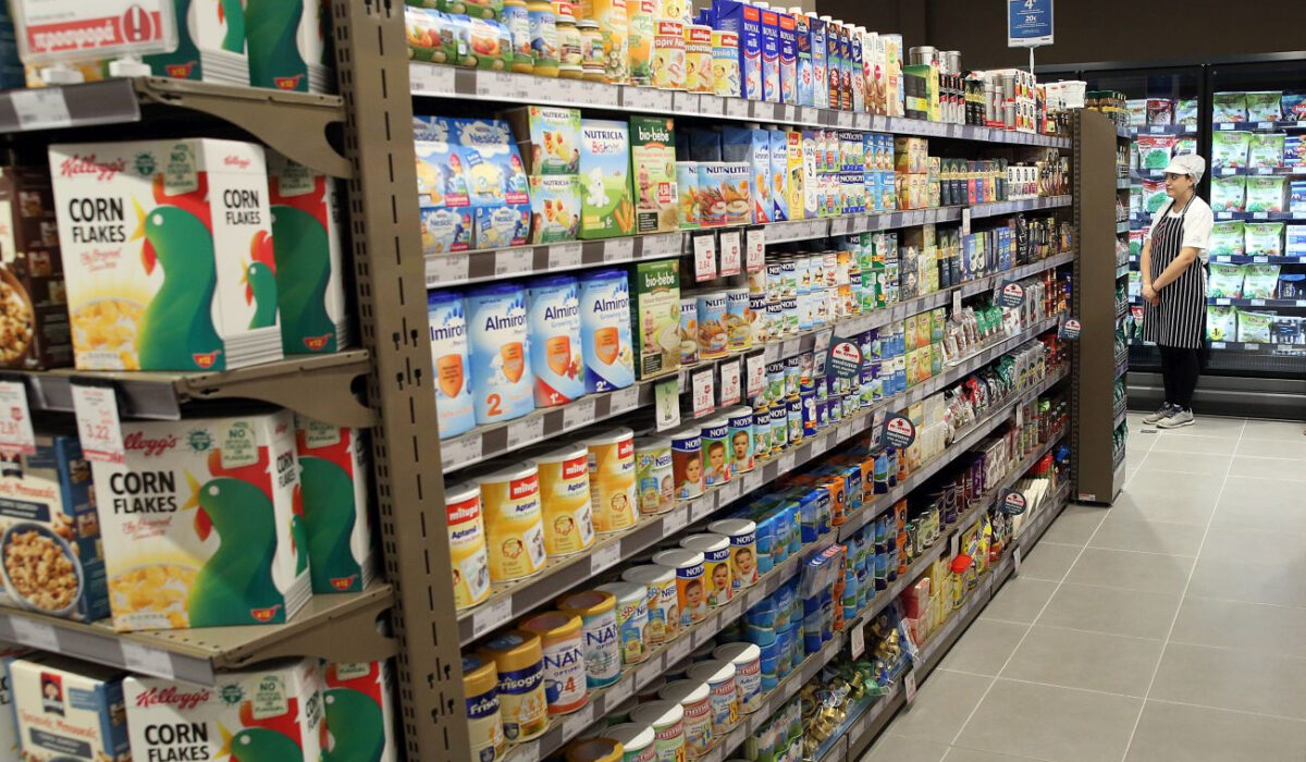 ΦΠΑ: Μειώνεται η τιμή 7.500 προϊόντων