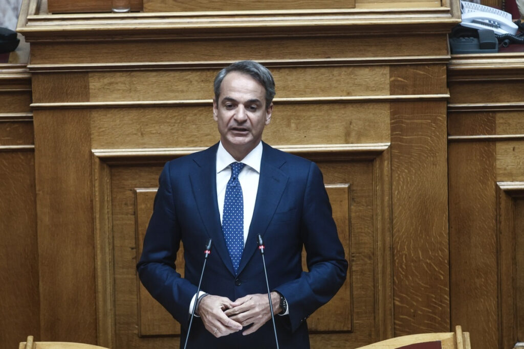 «Διμέτωπο» Μητσοτάκη σε ΣΥΡΙΖΑ – ΠΑΣΟΚ υπό τις… οδηγίες του Γκρίνμπεργκ