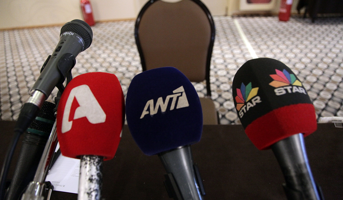Γ. Λακόπουλος: Η δημοσιογραφία της συνενοχής