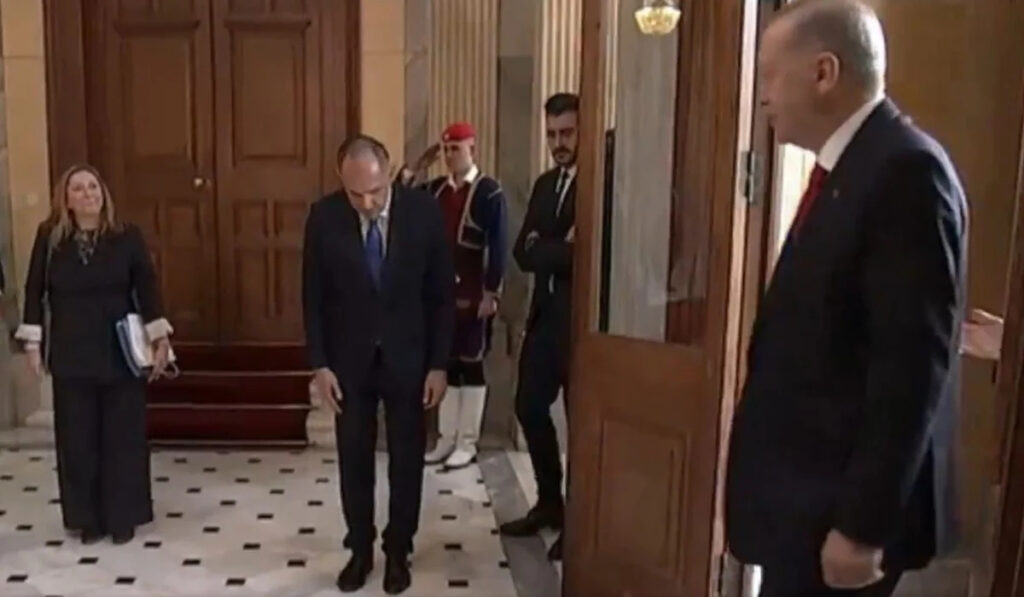 Η «γκάφα» του Γεραπετρίτη