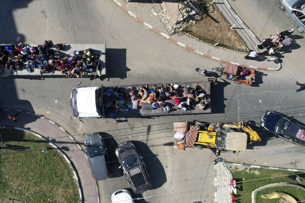 Πανικός στη βόρεια Γάζα μετά το τελεσίγραφο των Ισραηλινών