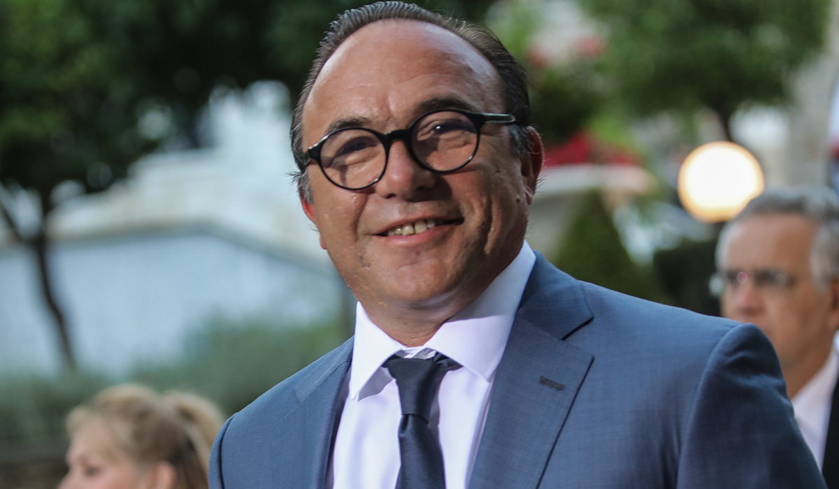 Π. Κόκκαλης: «Συνήθης πρακτική διεθνώς» το λαθρεμπόριο ρωσικού πετρελαίου για την κυβέρνηση Μητσοτάκη;