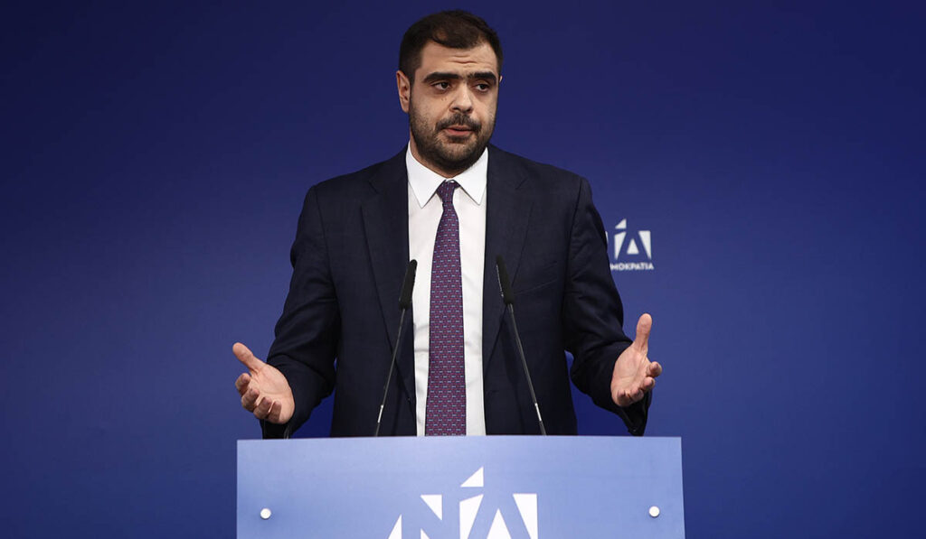 «Ήταν η πιο ακριβής αποτύπωση» απαντά ο Μαρινάκης για το ειρωνικό σχόλιο Μητσοτάκη περί «Black Friday»