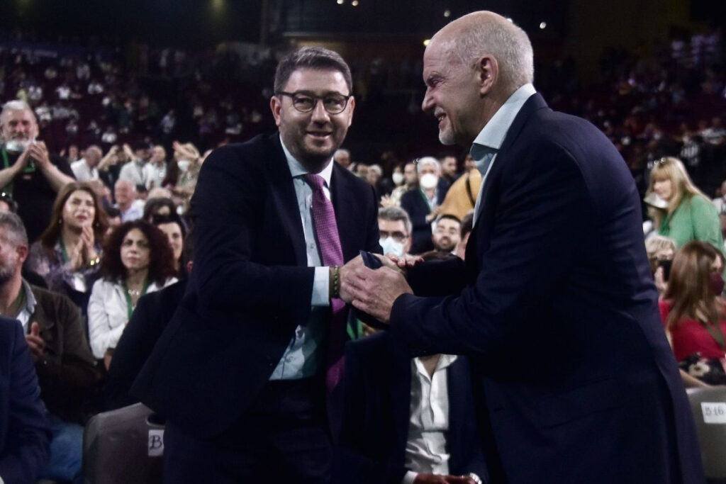 Ο  Γ. Παπανδρέου παρακάμπτει τη ρητορική Ανδρουλάκη για τον ΣΥΡΙΖΑ και δείχνει συνεργασία με το ΠΑΣΟΚ