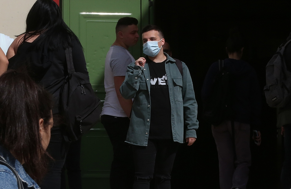 Μάσκα στα σχολεία: Ποιοι μαθητές δεν είναι υποχρεωτικό να φοράνε
