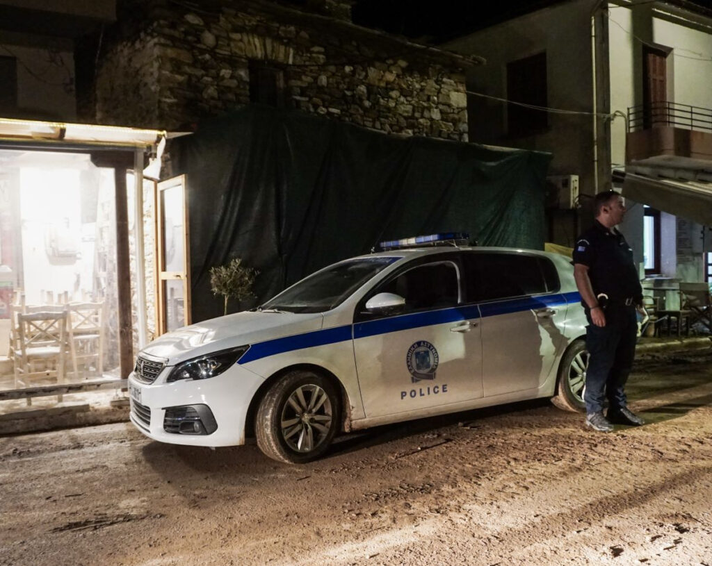 Μενίδι: Τσακώθηκαν για ναρκωτικά, τον μαχαίρωσε στα πόδια και τον δολοφόνησε
