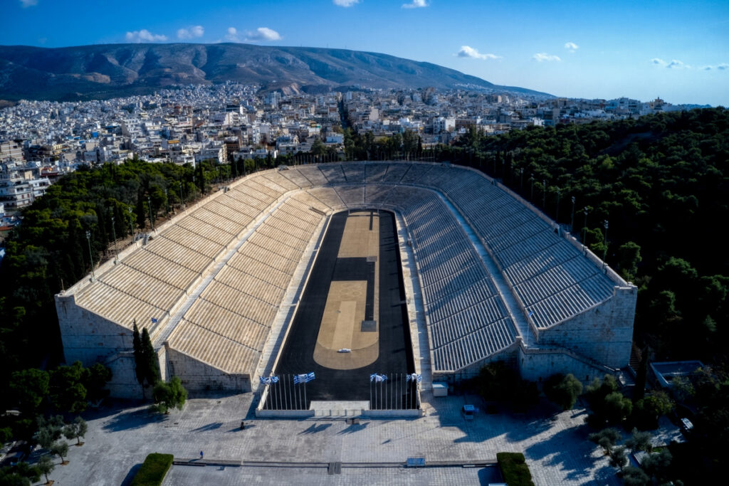 Ο Dior στο Καλλιμάρμαρο: Επίδειξη στο Παναθηναϊκό Στάδιο με 400 καλεσμένους