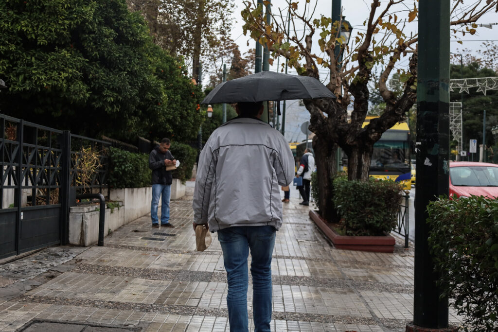 Καιρός meteo: Βροχές και καταιγίδες την Τετάρτη 11/1 – Πού θα έχει χιόνια