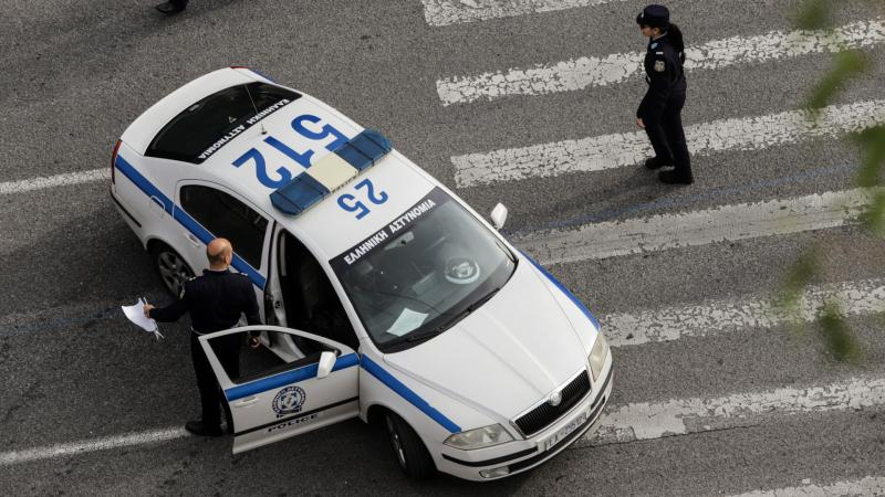 Πατήσια: Κλείδωσαν παιδάκια ηλικίας 3 και 6 ετών στο μπαλκόνι και έφυγαν