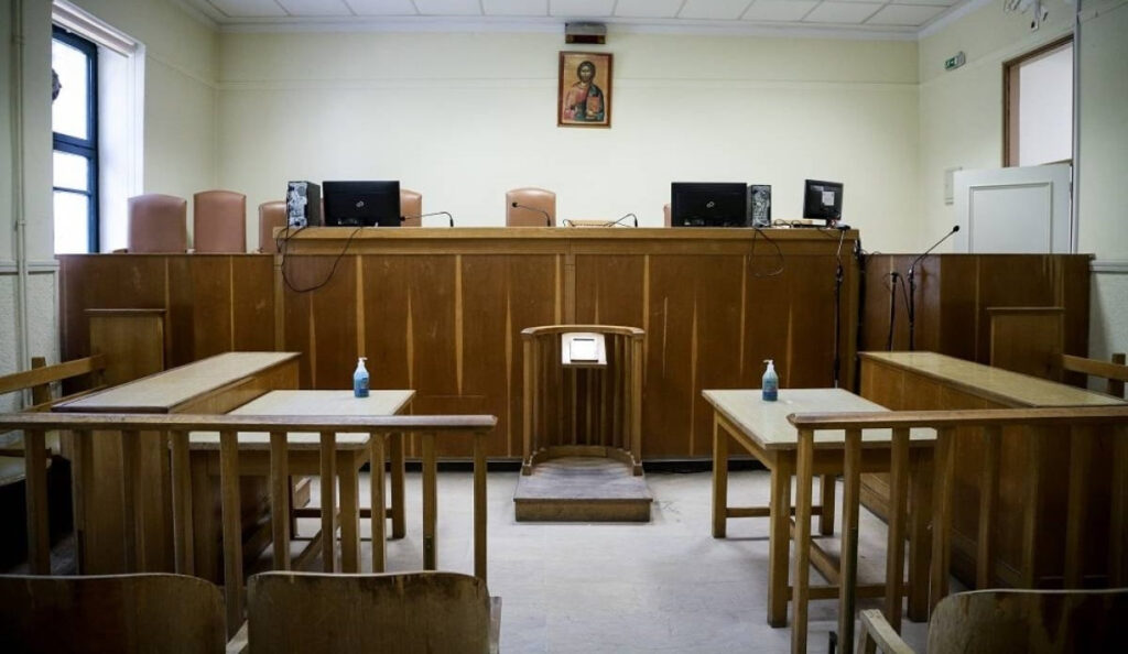 Στα κάγκελα οι δικηγόροι για το φορολογικό νομοσχέδιο – Δεν κάνουν πίσω στην κόντρα με την κυβέρνηση
