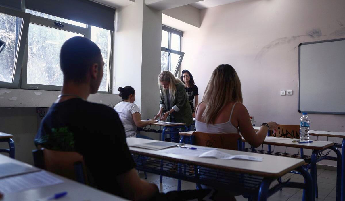 ΕΠΑΛ – Προαγωγικές Εξετάσεις 2024: Πώς η αξιολόγηση μαθητών μέσω της Τράπεζας Θεμάτων