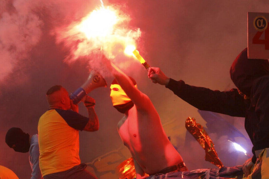 Ο Βαλκανικός χουλιγκανισμός, η πολιτική και το οργανωμένο έγκλημα – Πώς συνδέονται