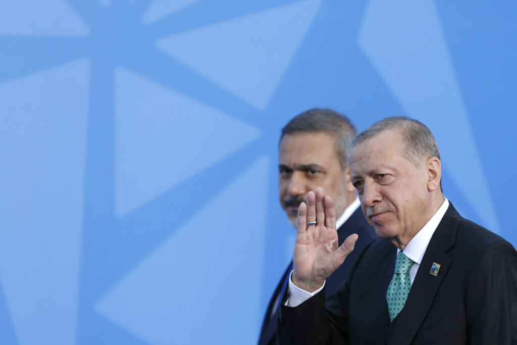 Η Ολλανδία αίρει τους εξαγωγικούς περιορισμούς για την Τουρκία στην αμυντική βιομηχανία