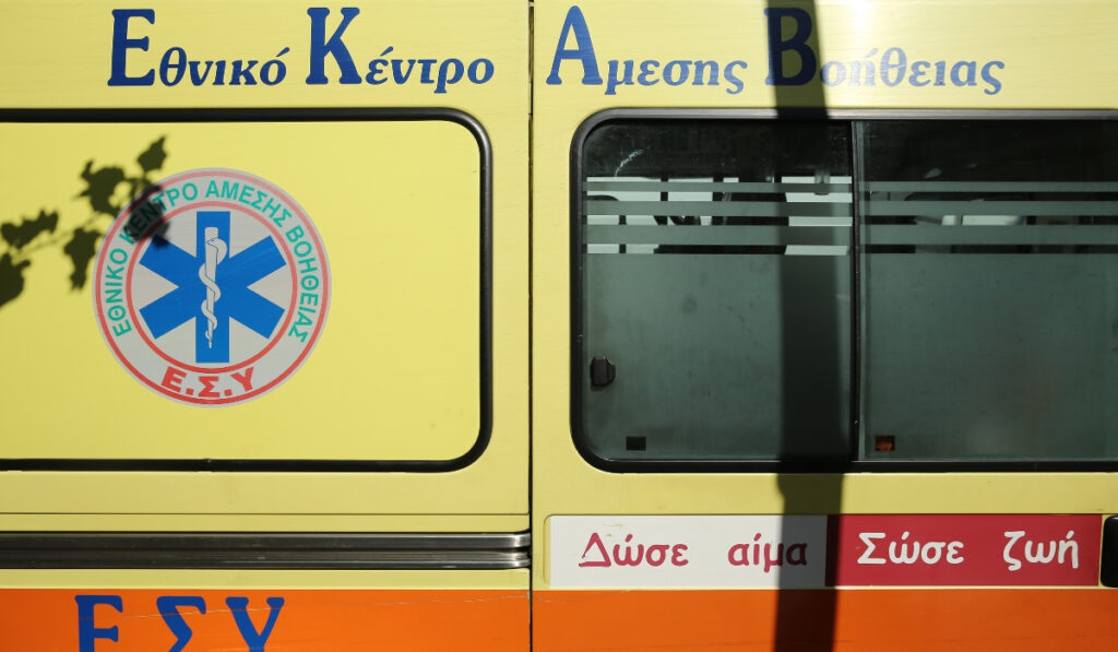 Σέρρες: Τροχαίο με τρεις τραυματίες από μετωπική σύγκρουση