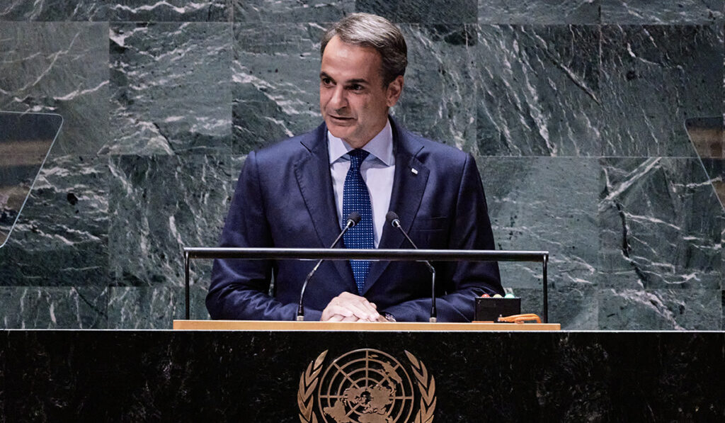 Ο Μητσοτάκης ετοιμάζει κινήσεις