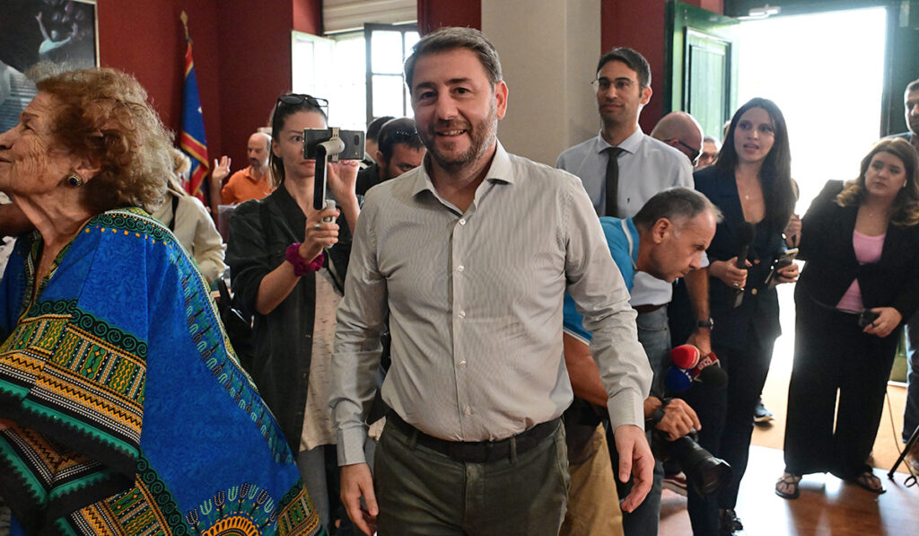 Αποτελέσματα – Εκλογές ΠΑΣΟΚ: Συντριπτική νίκη Ανδρουλάκη στην Κρήτη
