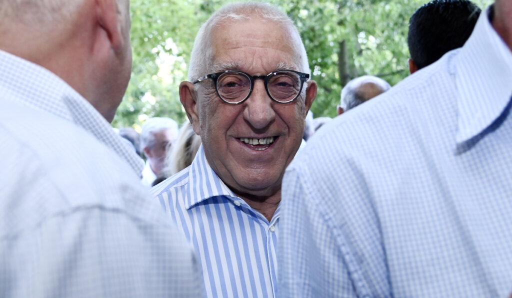 Νικήτας Κακλαμάνης: Πήχης