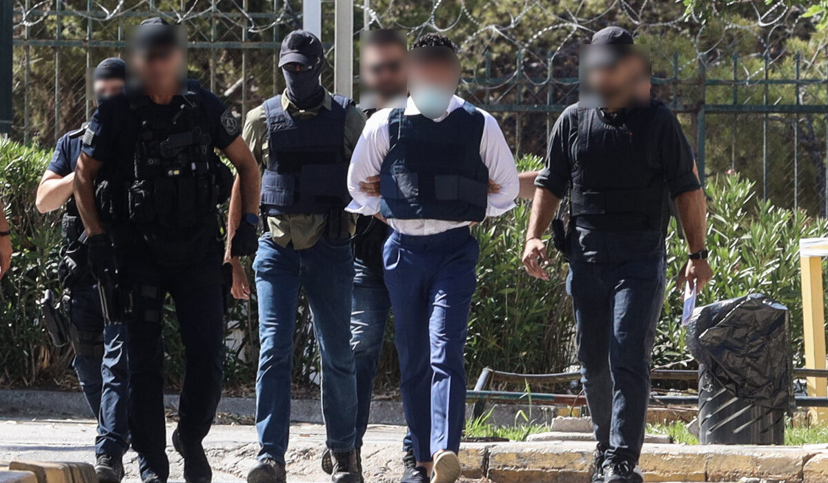 Δολοφονία τοπογράφου στο Ψυχικό: Εντοπίστηκε πυρίτιδα σε αντικείμενο του 44χρονου – Τι είχε η κρύπτη στο σπίτι του
