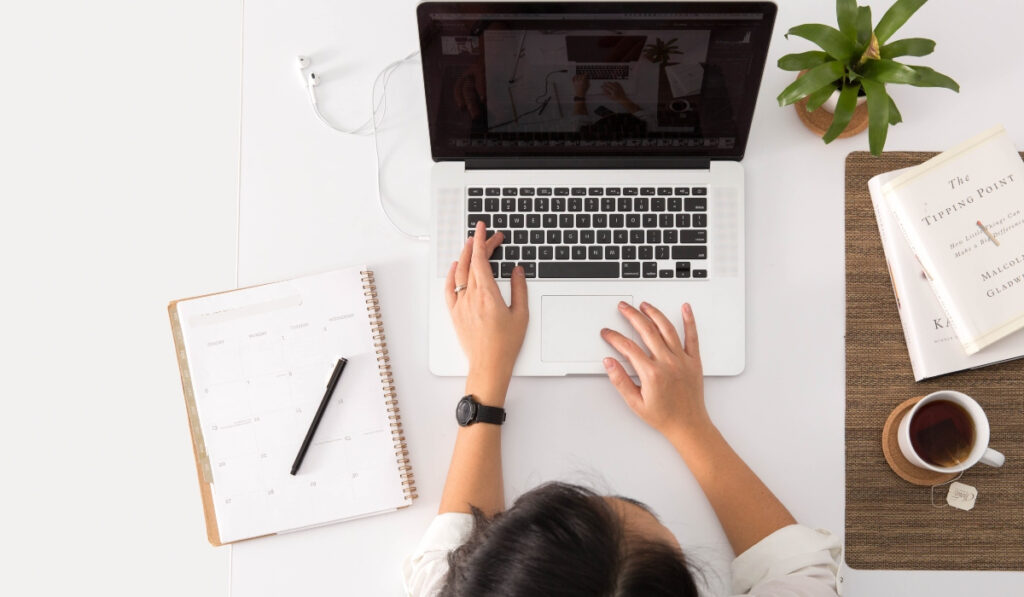 Άδεια εργαζομένων: Υπολογίστε online πόσες ημέρες δικαιούστε – Πόσο είναι το επίδομα