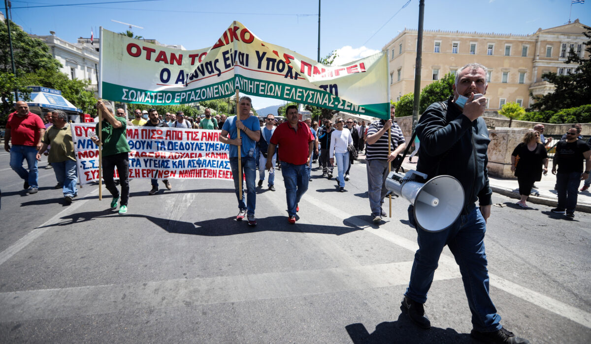 Εργαζόμενοι μερικής απασχόλησης: Μένουν χωρίς στήριξη με μισό μισθό