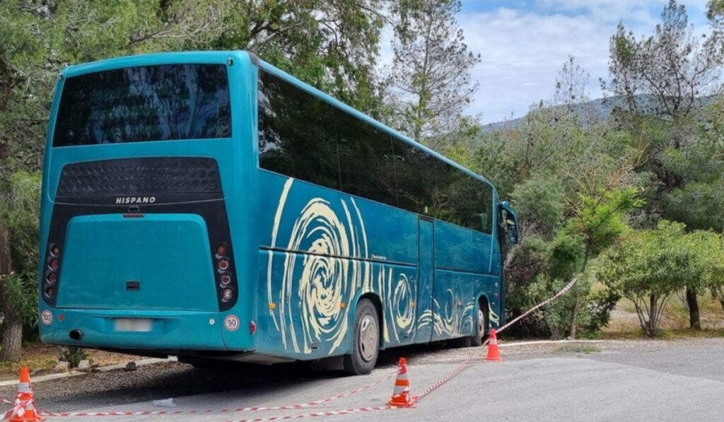 Αίγινα: Στο «Αγία Σοφία» οι τρεις μαθήτριες που τραυματίστηκαν σε τροχαίο – Η κατάσταση της υγείας τους