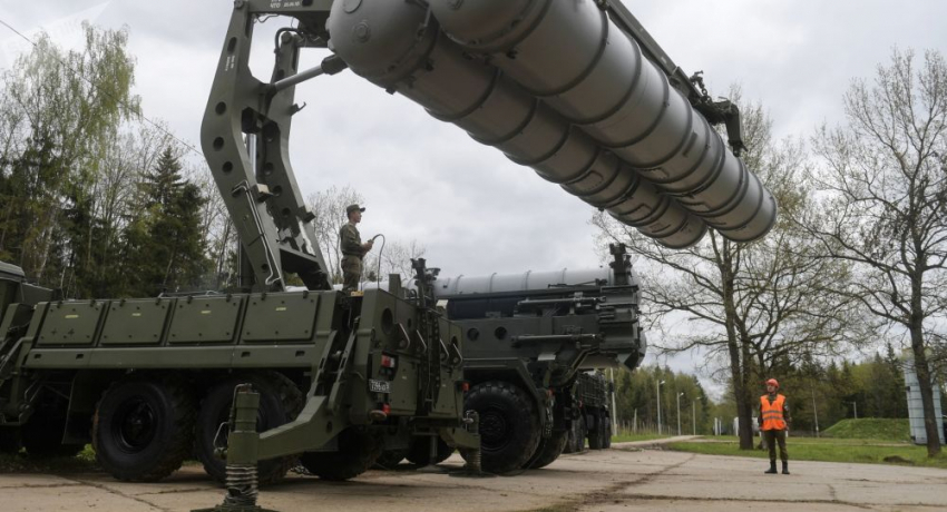 Τούρκοι στη Ρωσία για τους S-400
