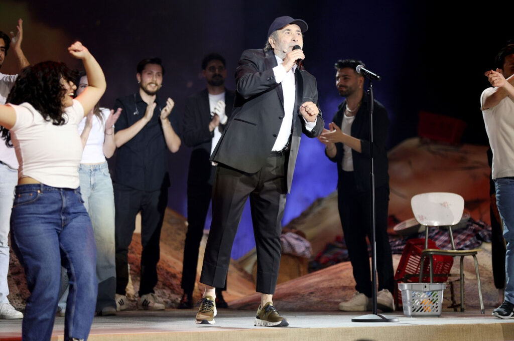 Λάκης Λαζόπουλος: Την Αλίκη Βουγιουκλάκη την είχα πει «εθνική αποκοιμίστρια»… Την είχε πειράξει πολύ