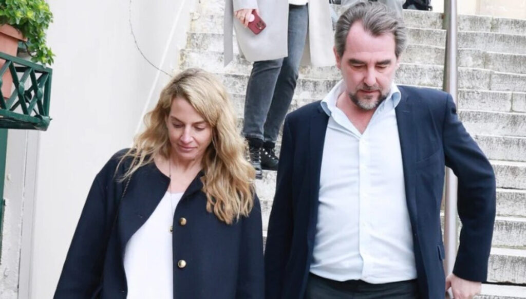 Γάμος Νικόλαου – Χρυσής Βαρδινογιάννη: Με διαφορετικά άμφια οι ιερείς και με Ευαγγέλιο της οικογένειας η τελετή