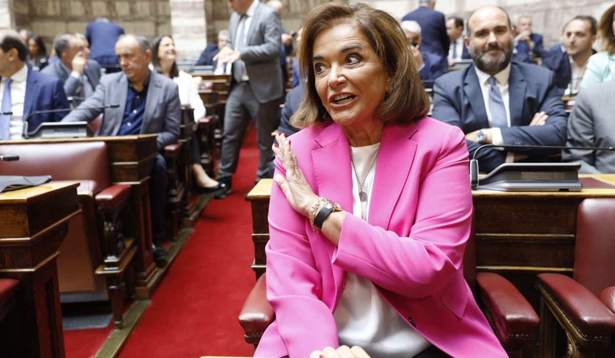 Μπακογιάννη: Ο Ανδρουλάκης δένει κάθε μέρα τα παπούτσια του Μητσοτάκη – Ο ΣΥΡΙΖΑ πάει για διάλυση