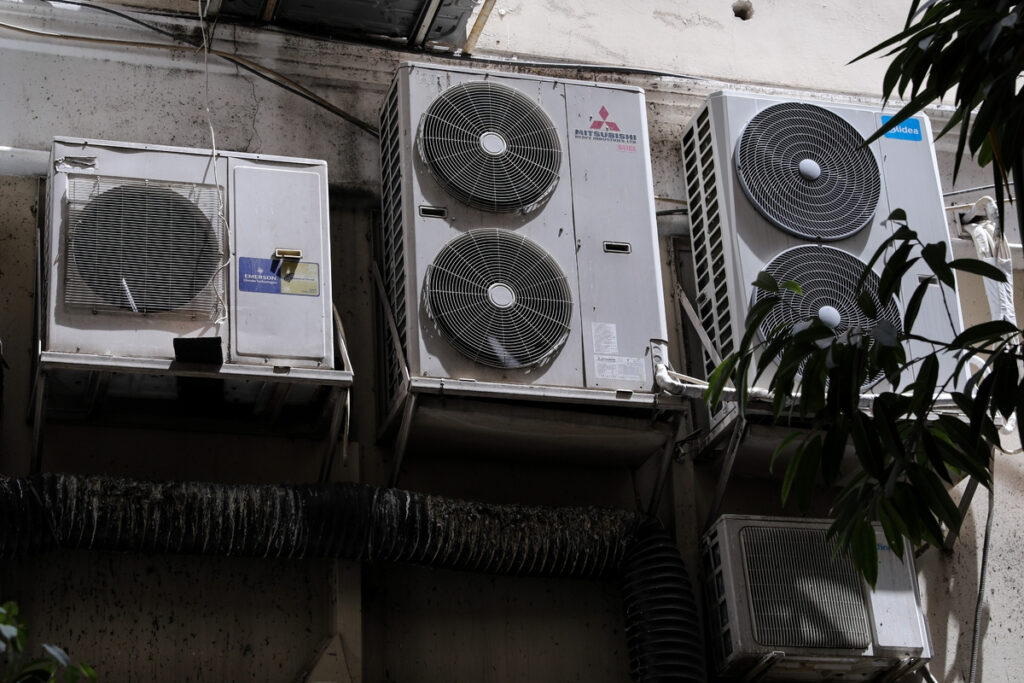 Πρόστιμο 610.000 ευρώ για «τσιμπημένες» τιμές στα κλιματιστικά με το «Αλλάζω συσκευή»