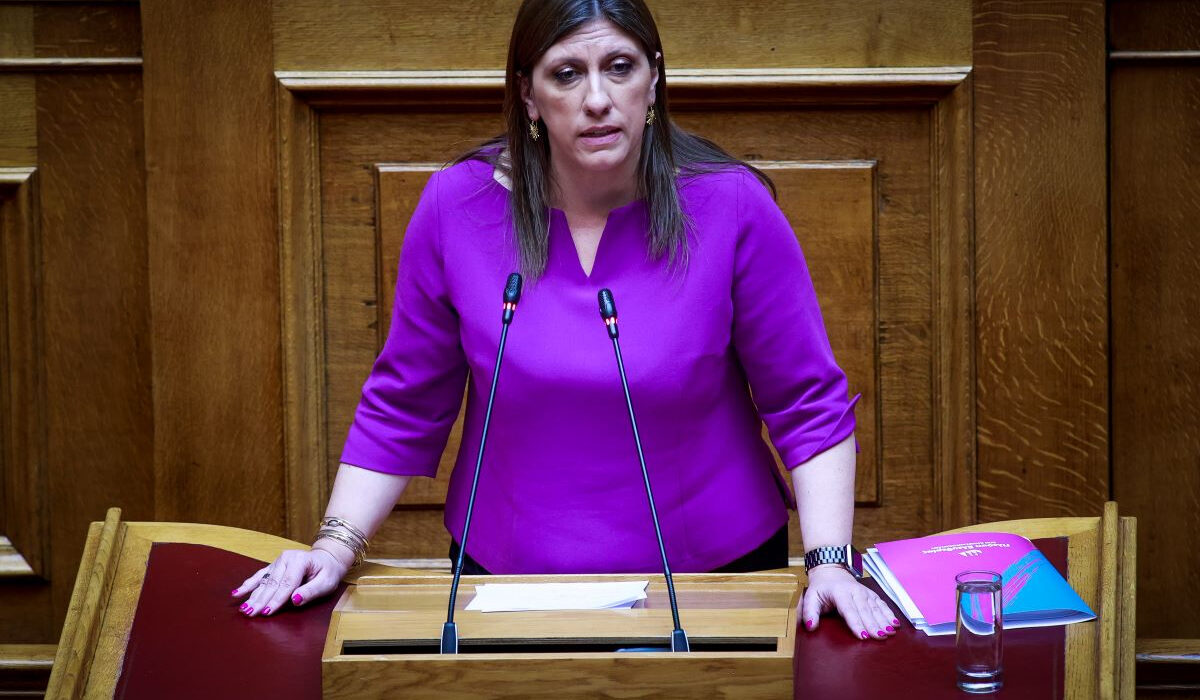 Επεισόδιο της Ζωής στη Βουλή με δημοσιογράφους