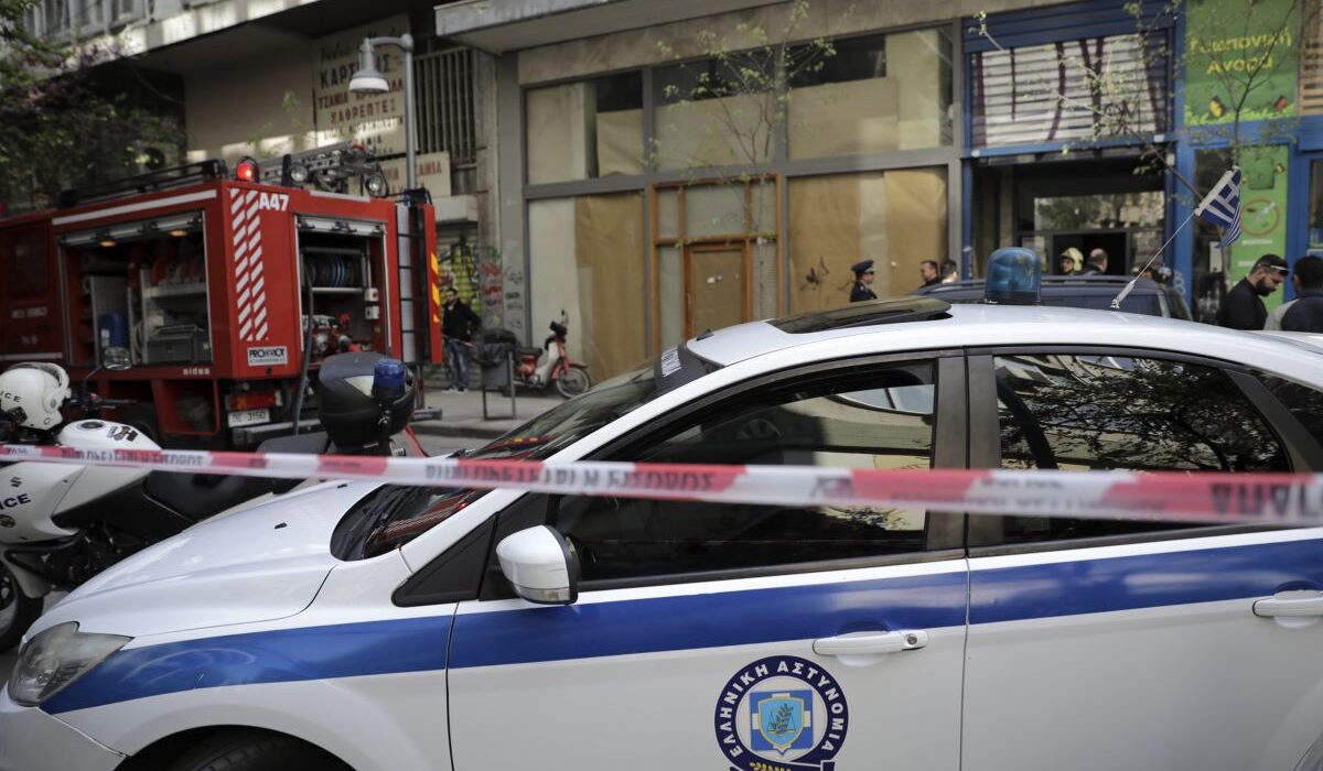 Γυναικοκτονία στη Θεσσαλονίκη: Νεκρή 87χρονη από τις μαχαιριές του 80χρονου συζύγου