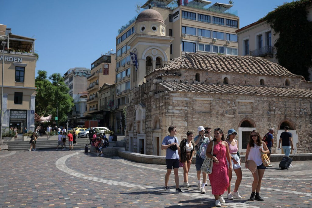 Πότε θα «σαρώσει» την Ελλάδα η μετάλλαξη «Κένταυρος»