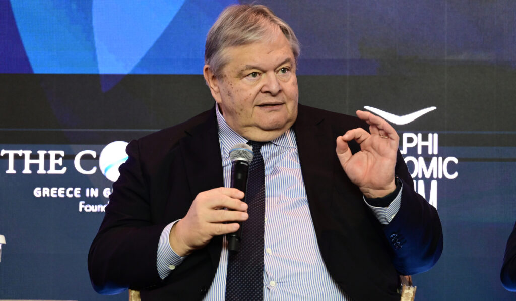 Ευάγγελος Βενιζέλος: Εξαίρεση