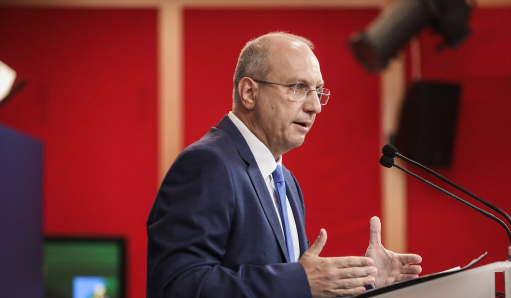 Οικονόμου για τη συνέντευξη Τσίπρα: Η μεσαία τάξη και γνωρίζει και δεν ξεχνά