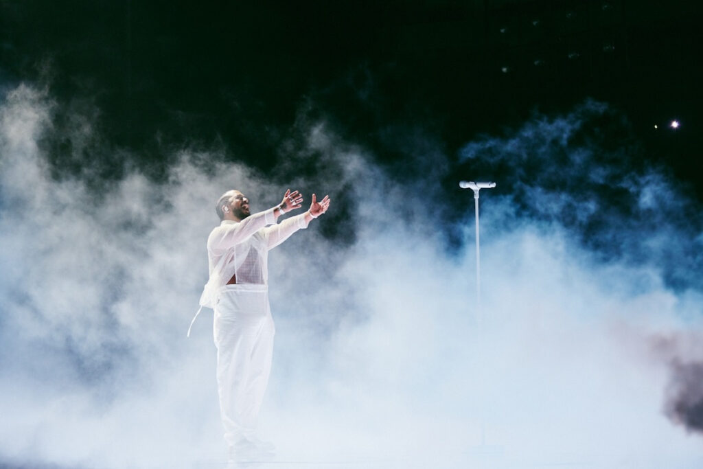 Eurovision 2024: Ο Slimane από τη Γαλλία μάγεψε με τη φωνή του (βίντεο)