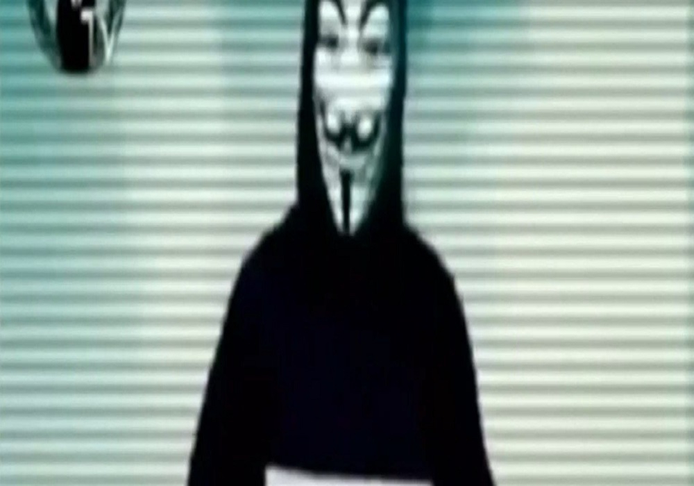 Anonymous Greece: «Μολών λαβέ, για εμάς τίποτα δεν είναι αδύνατο, γιατί καθημερινά δοκιμάζουμε τα όριά μας»