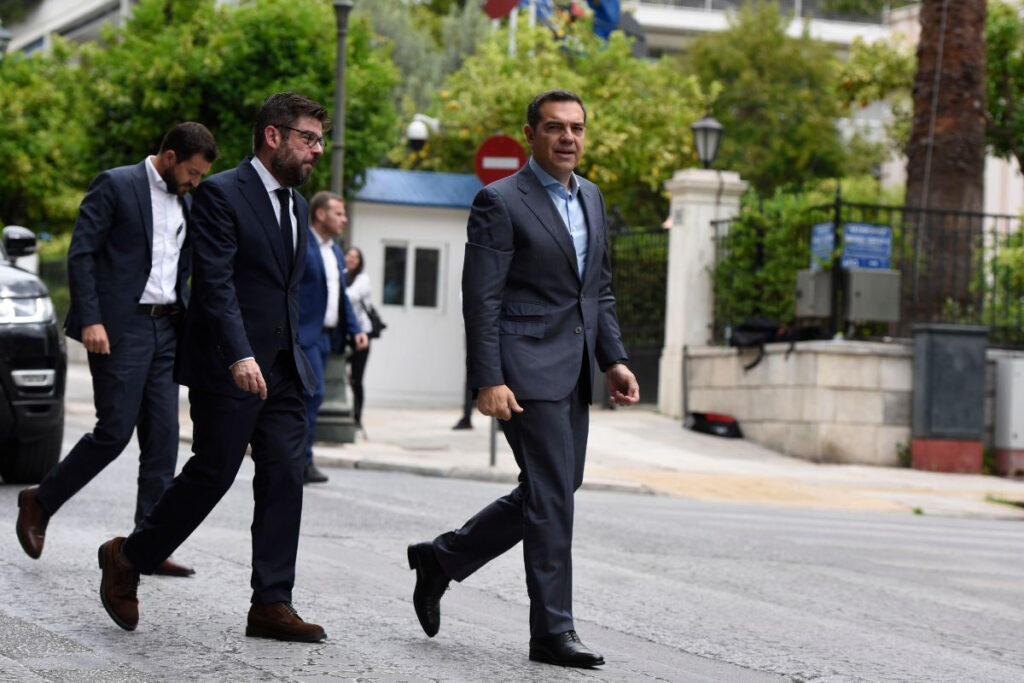 Με εκπλήξεις η ομιλία Τσίπρα σήμερα στην ΚΕ – Σε κρίσιμο σταυροδρόμι ο ΣΥΡΙΖΑ