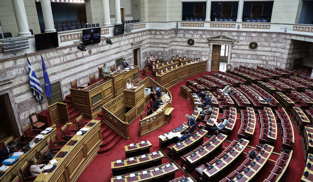 Κατατέθηκε στη Βουλή το νομοσχέδιο για τα ΑΕΙ – Την Πέμπτη εισάγεται στην αρμόδια επιτροπή