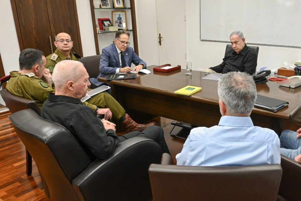 Γιατί καθυστερεί το χτύπημα του Ισραήλ στο Ιράν – Το διπλωματικό παρασκήνιο με ΗΠΑ και αραβικές χώρες